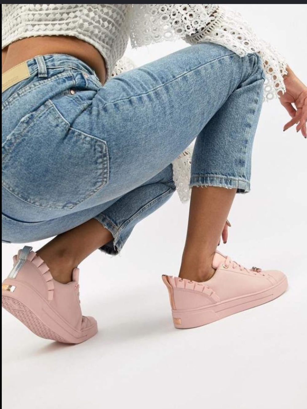 Ted Baker London Astrina Leather Sneakers size 8.5